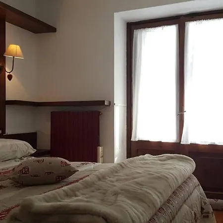 - Trilo A 5 Min. Dal Centro Apartament Courmayeur
